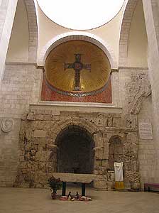 Jerusalem: Roman arch near the site of Jesus before Pilate